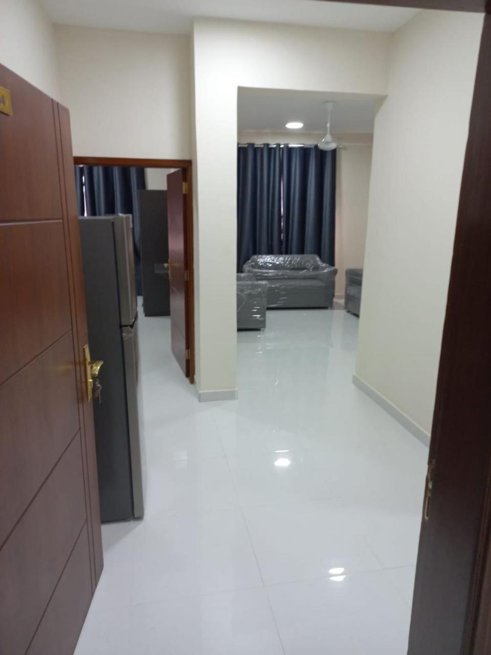 Red 8 - Okaad Apartment Salalah